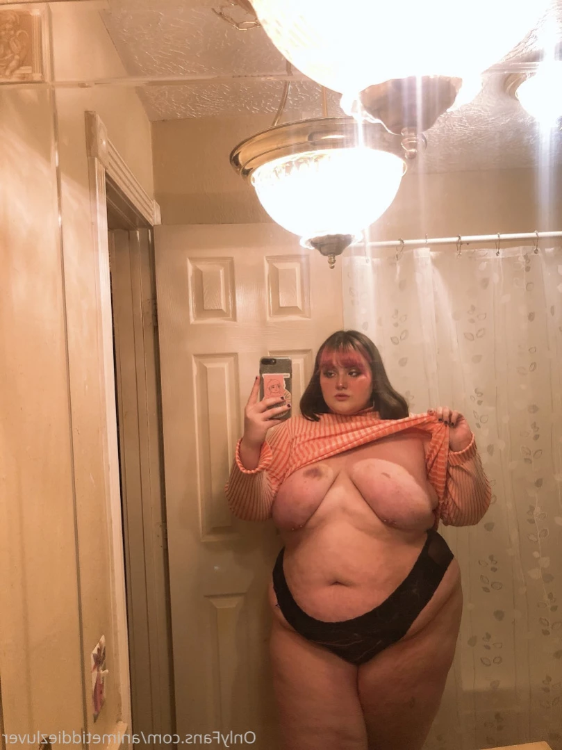 animetiddiezluver Onlyfans leaked photo 11604057 on Hotleaks.tv