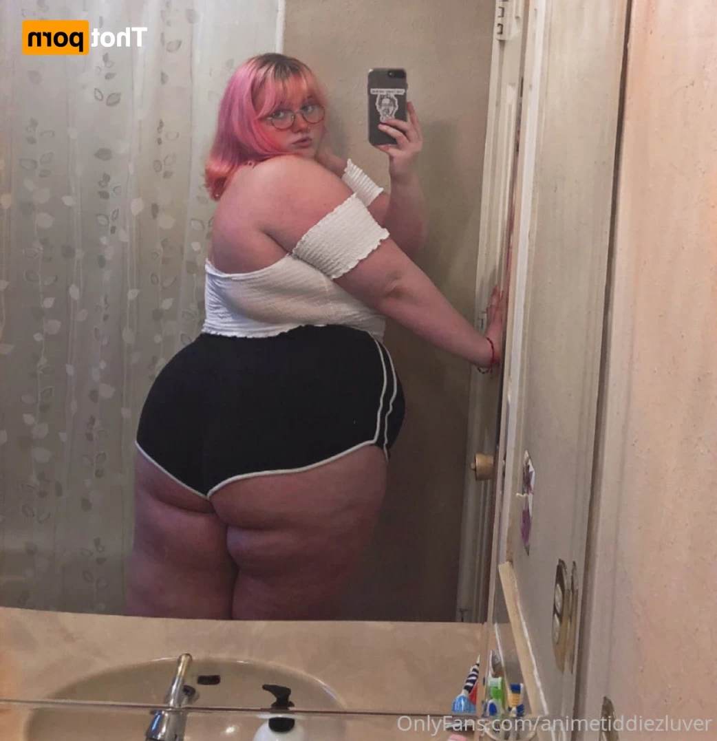animetiddiezluver Onlyfans leaked photo 11609289 on Hotleaks.tv