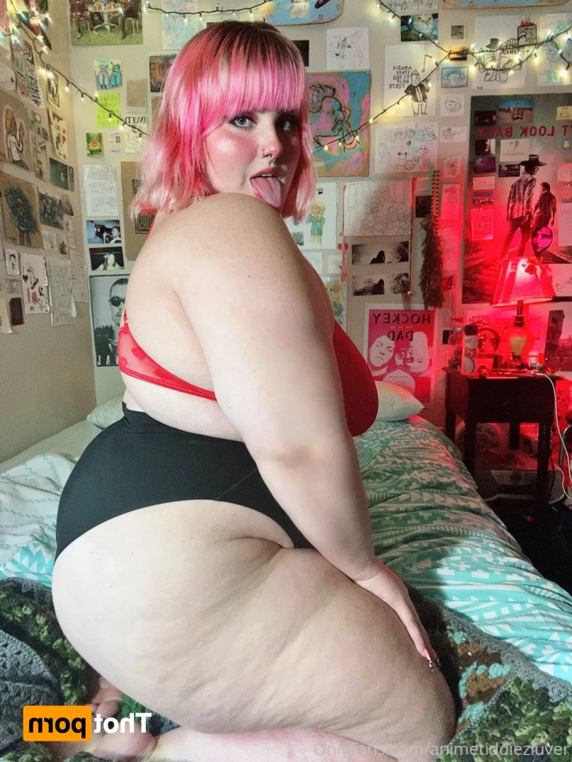 animetiddiezluver Onlyfans leaked photo 11640963 on Hotleaks.tv