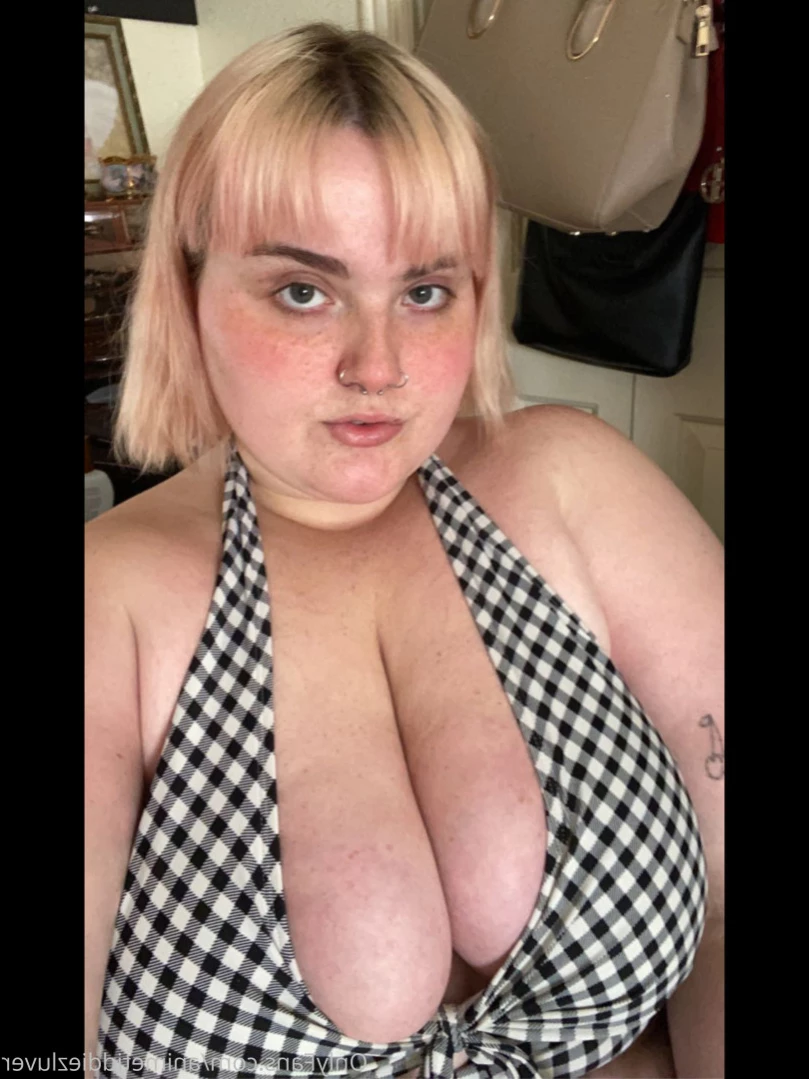 animetiddiezluver Onlyfans leaked photo 11888778 on Hotleaks.tv