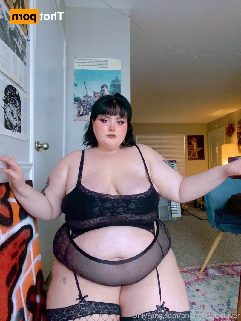 animetiddiezluver Onlyfans leaked photo 12257294 on Hotleaks.tv