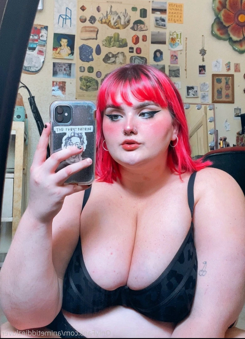 animetiddiezluver Onlyfans leaked photo 12766612 on Hotleaks.tv