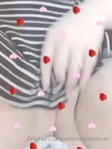 animetiddiezluver Onlyfans leaked video 13859351 on Hotleaks.tv