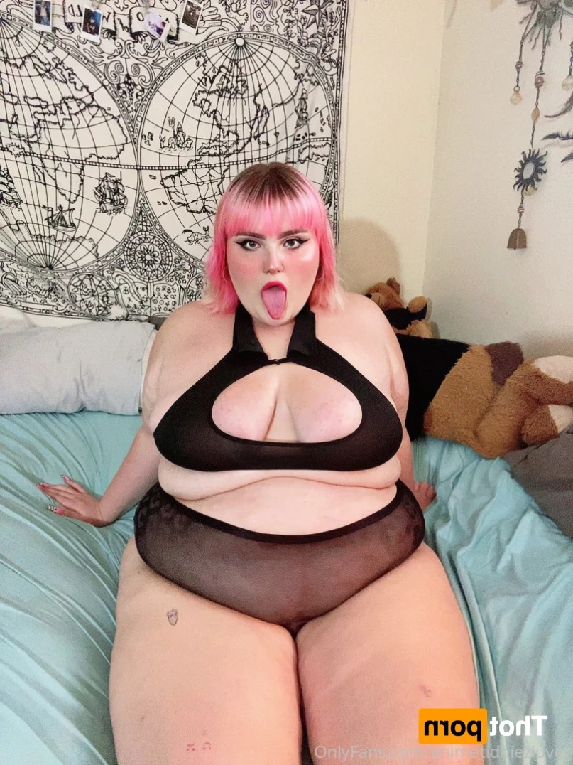 animetiddiezluver Onlyfans leaked photo 14274027 on Hotleaks.tv