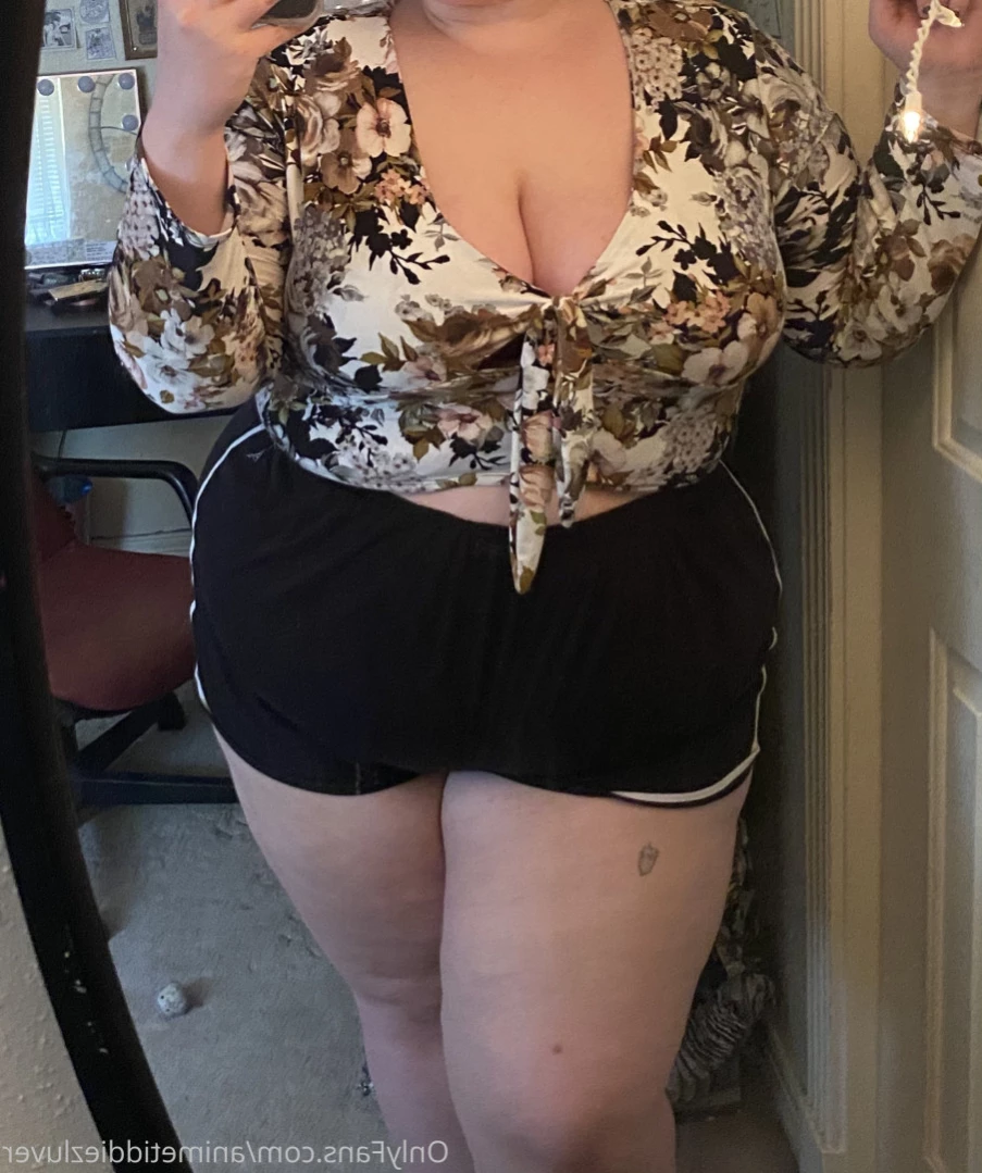 animetiddiezluver Onlyfans leaked photo 14478993 on Hotleaks.tv