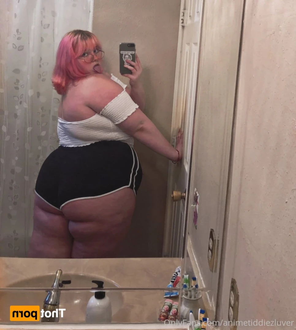 animetiddiezluver Onlyfans leaked photo 14899039 on Hotleaks.tv