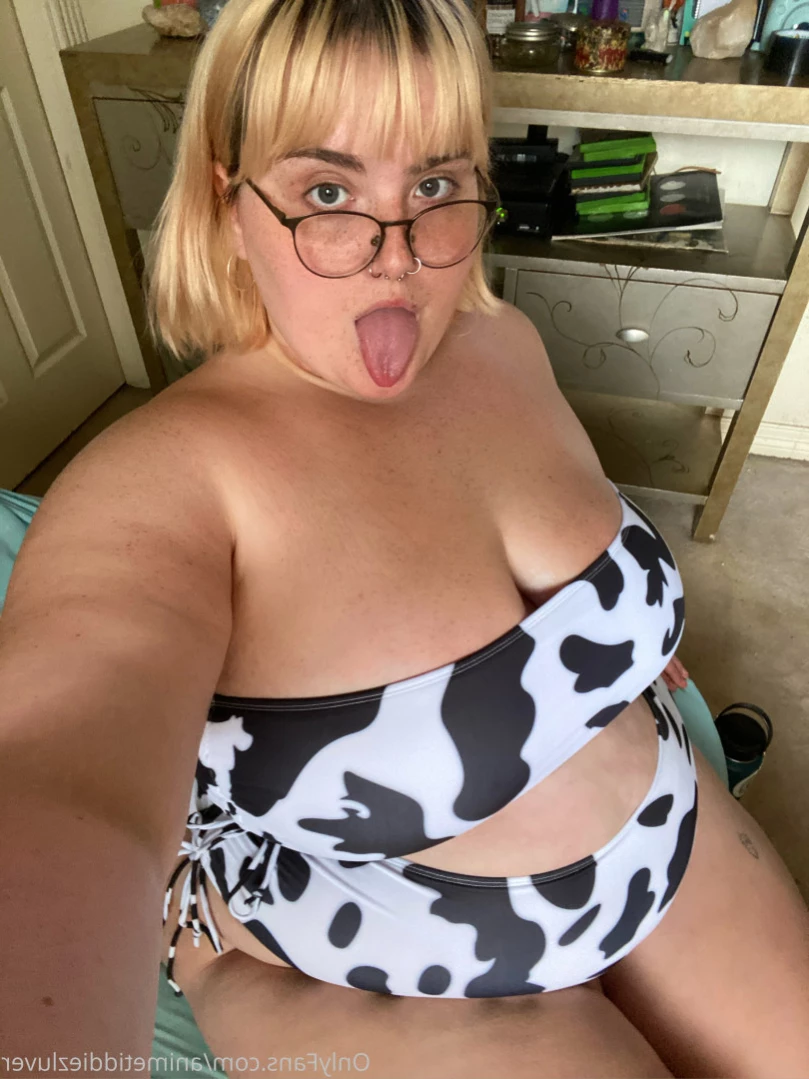 animetiddiezluver Onlyfans leaked photo 15377378 on Hotleaks.tv