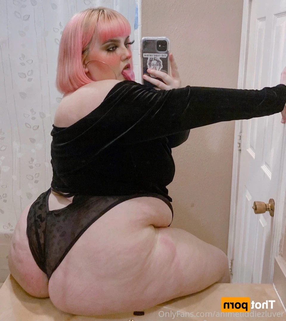 animetiddiezluver Onlyfans leaked photo 15596213 on Hotleaks.tv