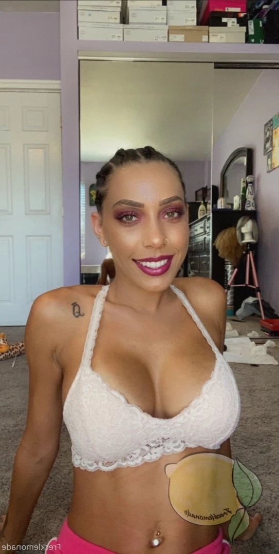 frecklemonade Onlyfans leaked photo 1870952 on Hotleaks.tv