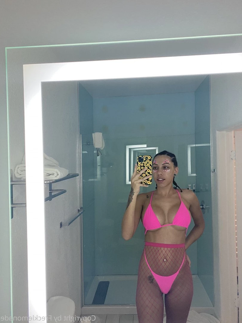 frecklemonade Onlyfans leaked photo 1870962 on Hotleaks.tv