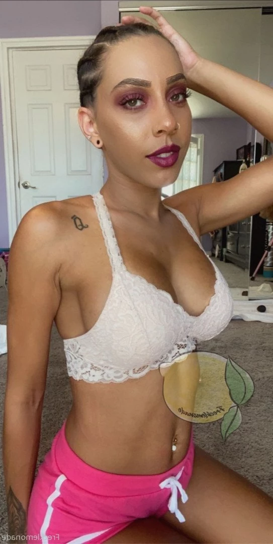frecklemonade Onlyfans leaked photo 1871111 on Hotleaks.tv