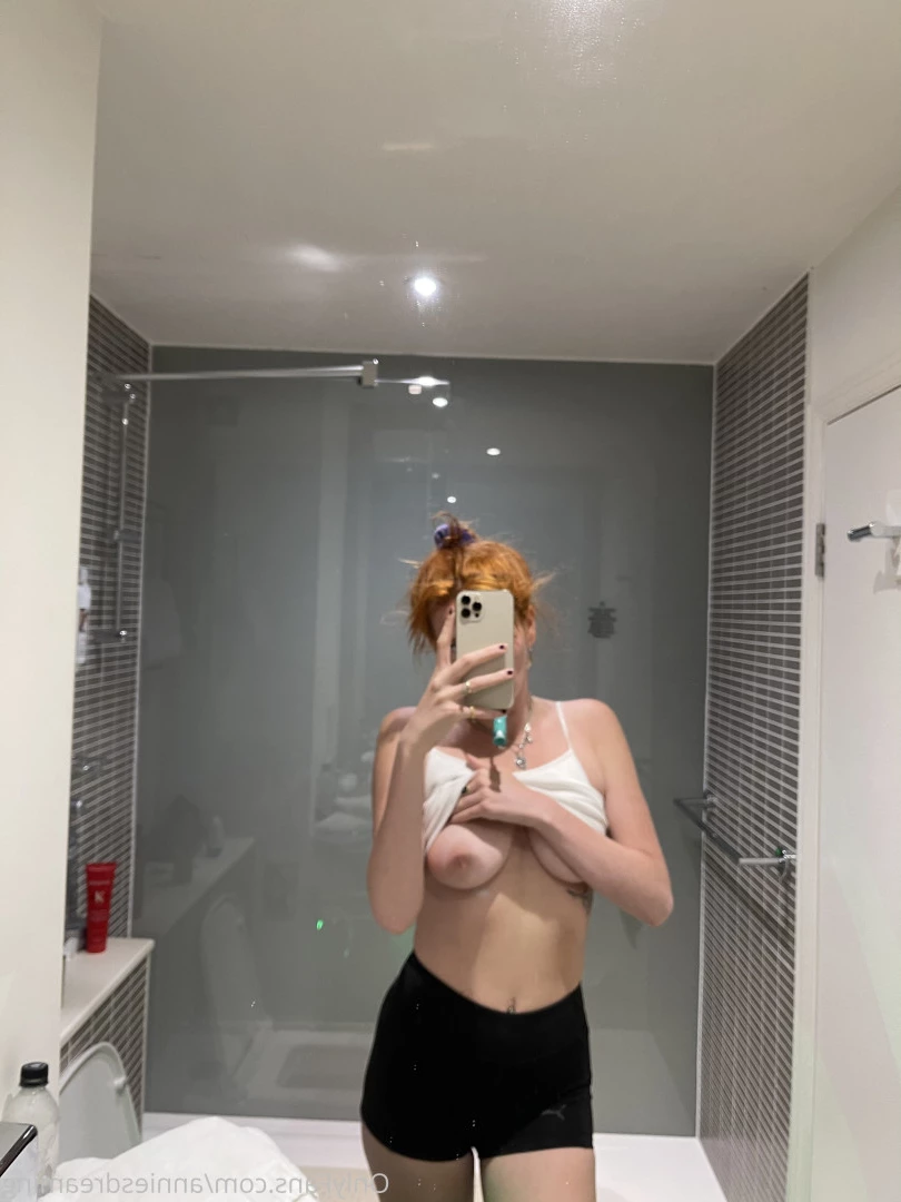 Anniee Charlotte the girl with 2 vaginas [ annieecharlottefree ] Onlyfans leaked photo 6056305 on Hotleaks.tv