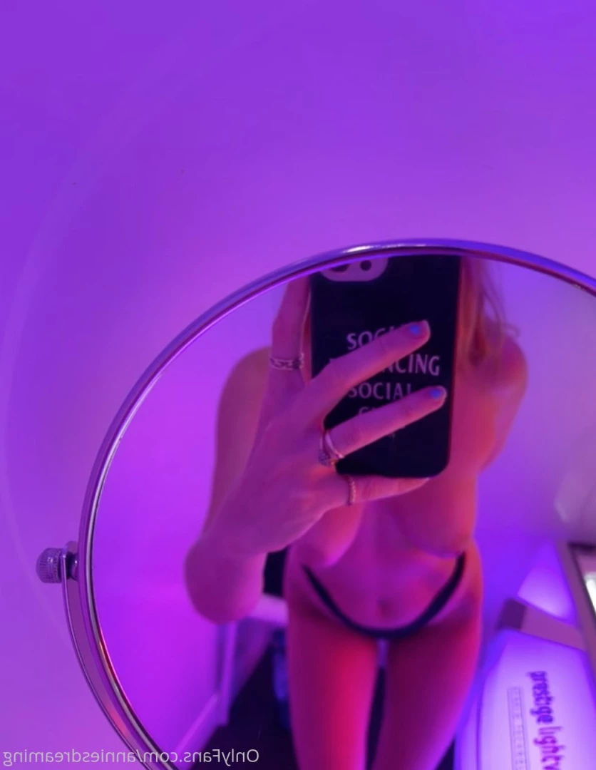 Anniee Charlotte the girl with 2 vaginas [ annieecharlottefree ] Onlyfans leaked photo 7858822 on Hotleaks.tv