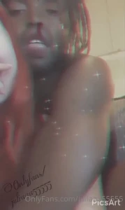 10584018