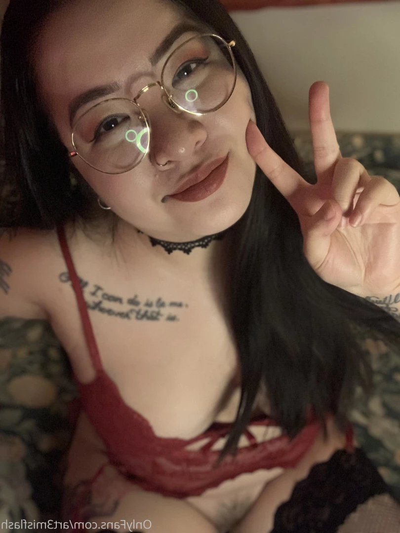 😈𝙃𝙊𝙍𝙉𝙔 𝘼𝙎𝙄𝘼𝙉 𝙎𝙇𝙐𝙏😈 [ art3misflash ] Onlyfans leaked photo 5659377 on Hotleaks.tv