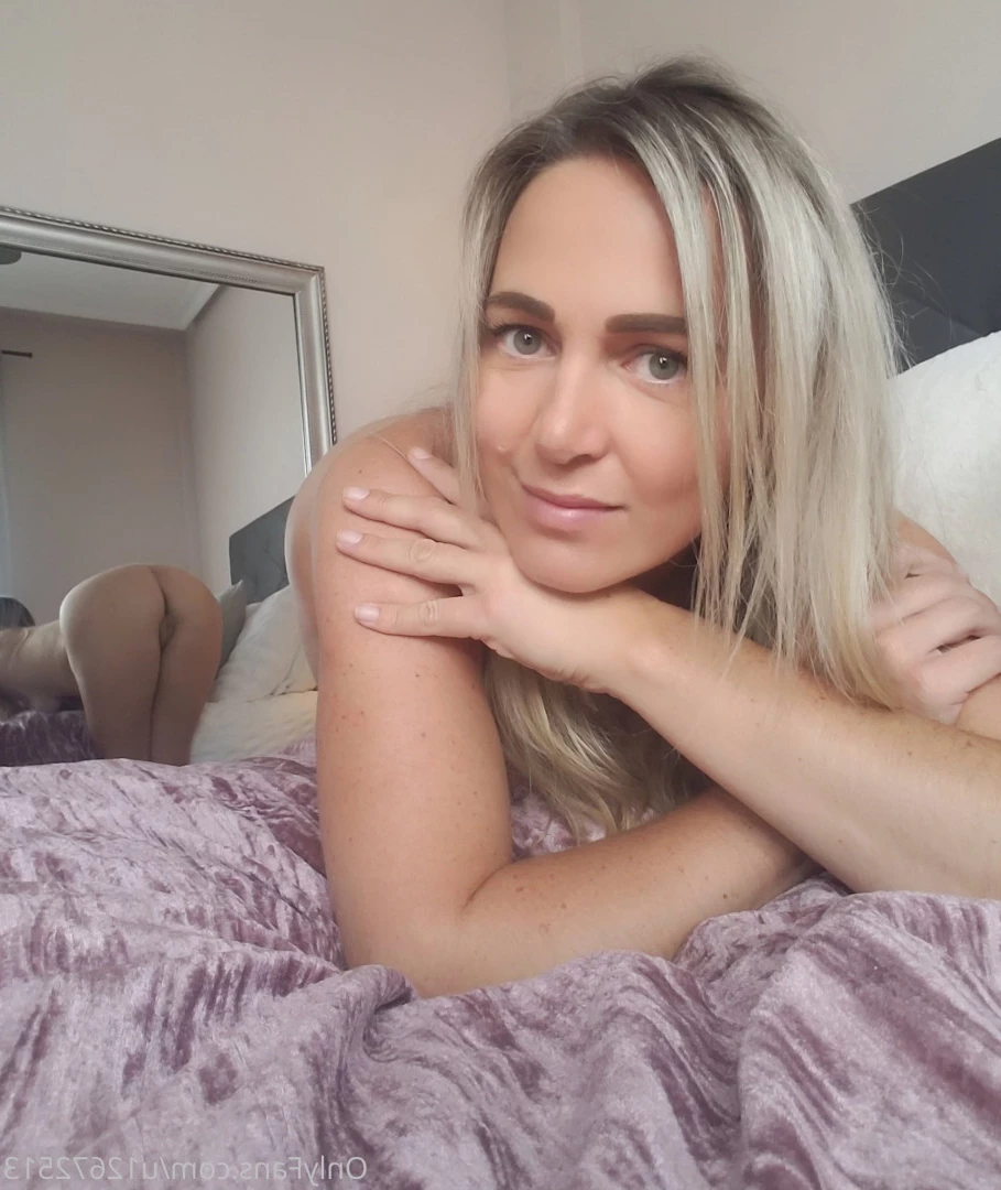 HOT BRITISH MOM🇬🇧 [ ashley-ivy6 ] Onlyfans leaked photo 5953174 on Hotleaks.tv