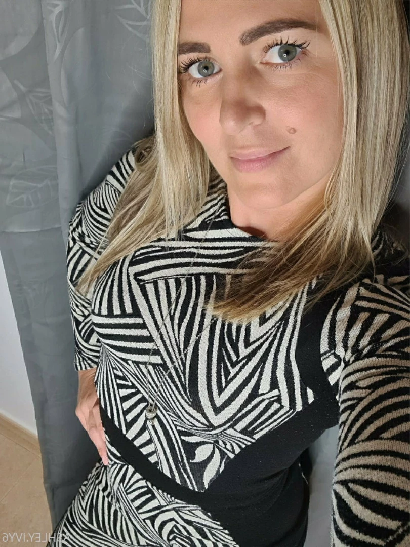 HOT BRITISH MOM🇬🇧 [ ashley-ivy6 ] Onlyfans leaked photo 10255604 on Hotleaks.tv