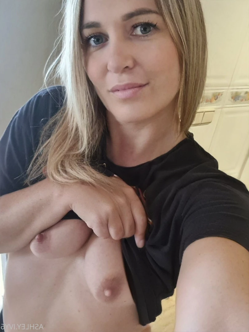 HOT BRITISH MOM🇬🇧 [ ashley-ivy6 ] Onlyfans leaked photo 10258108 on Hotleaks.tv