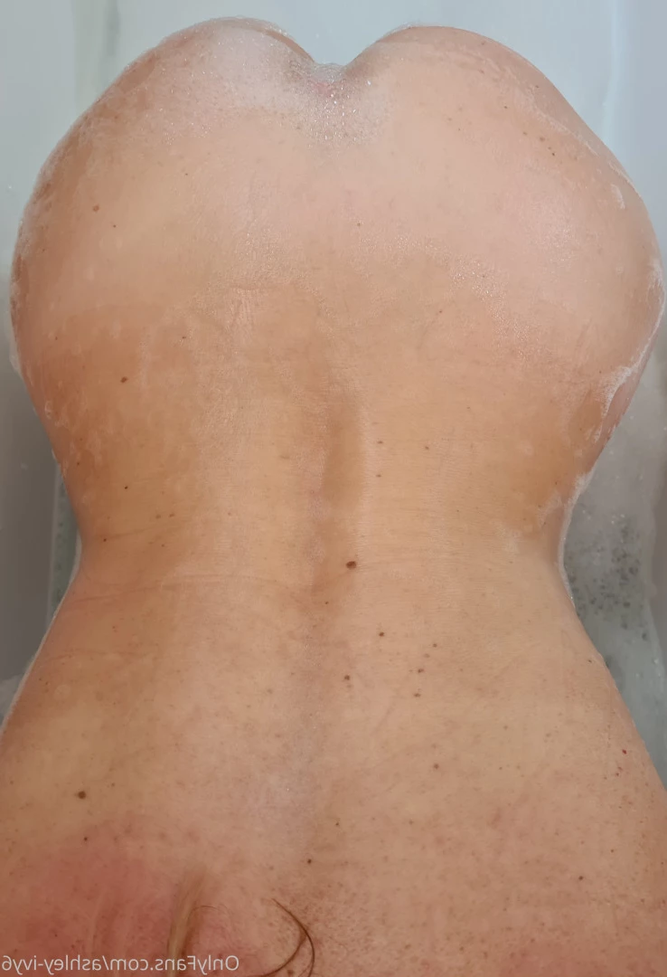 HOT BRITISH MOM🇬🇧 [ ashley-ivy6 ] Onlyfans leaked photo 10259378 on Hotleaks.tv