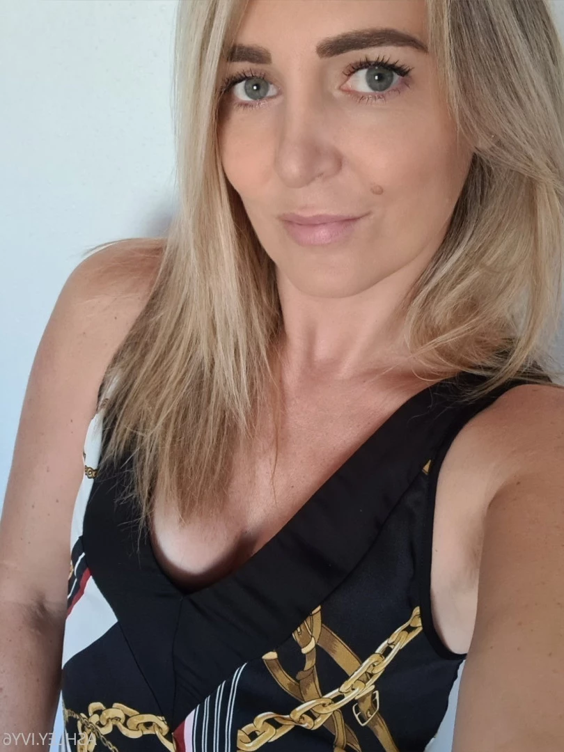 HOT BRITISH MOM🇬🇧 [ ashley-ivy6 ] Onlyfans leaked photo 10266028 on Hotleaks.tv