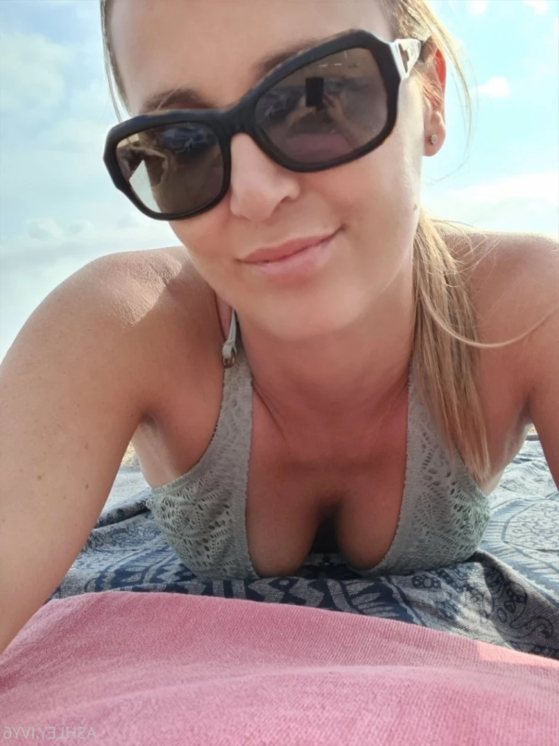 HOT BRITISH MOM🇬🇧 [ ashley-ivy6 ] Onlyfans leaked photo 10271403 on Hotleaks.tv