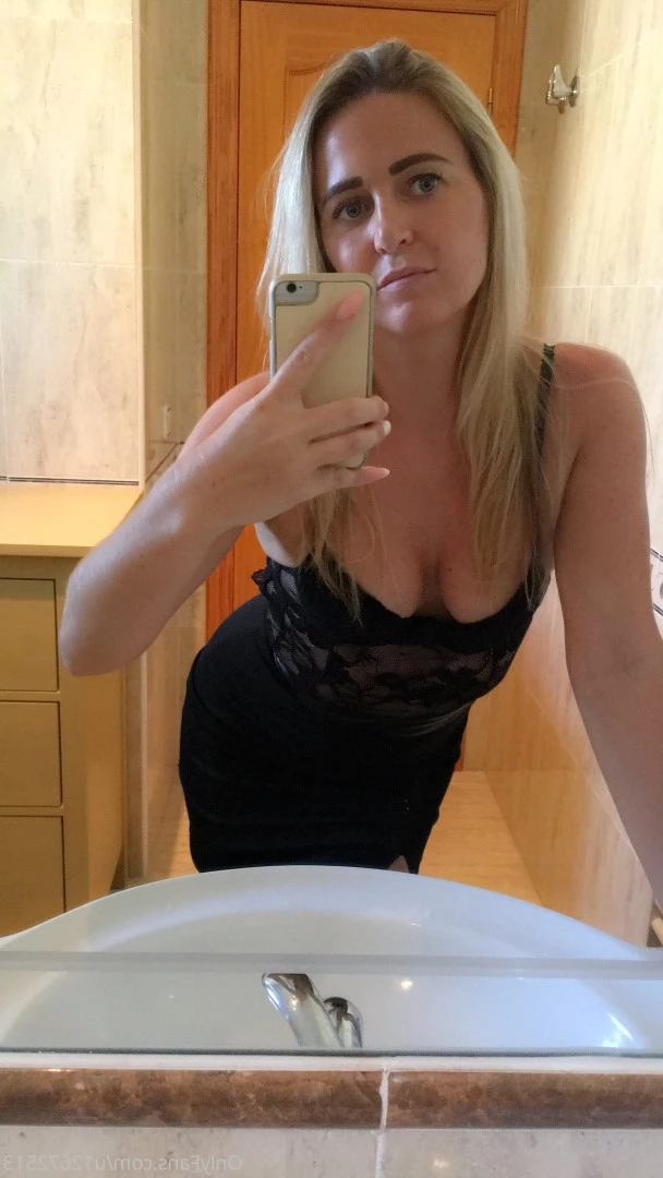 HOT BRITISH MOM🇬🇧 [ ashley-ivy6 ] Onlyfans leaked photo 10281520 on Hotleaks.tv