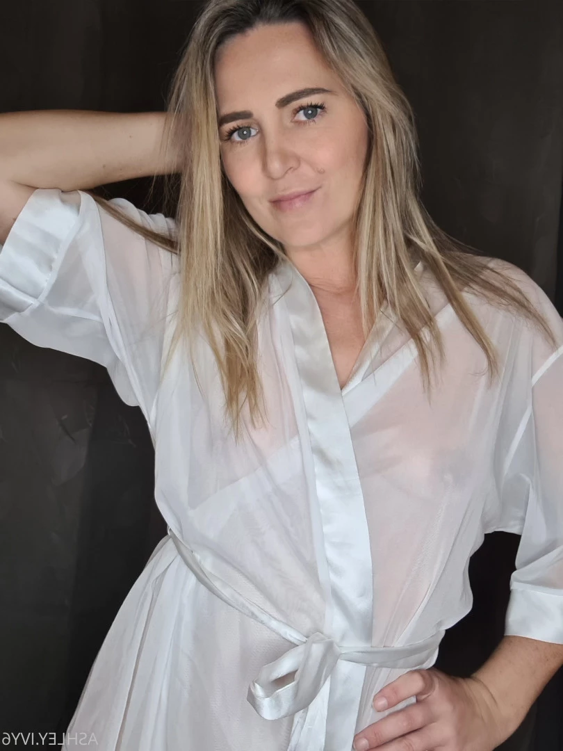 HOT BRITISH MOM🇬🇧 [ ashley-ivy6 ] Onlyfans leaked photo 10287570 on Hotleaks.tv