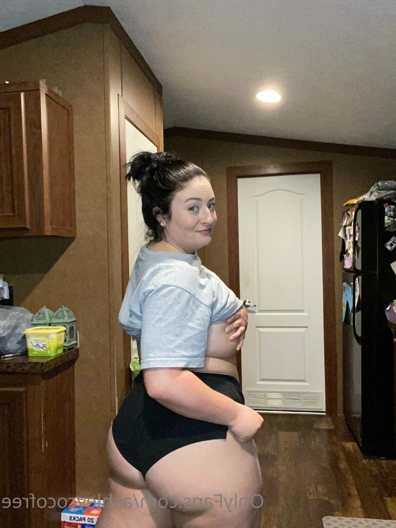 Ashley [ ashleycocofree ] Onlyfans leaked photo 5243853 on Hotleaks.tv