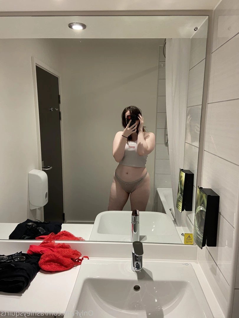 💦 FREE VIDEOS ON PAGE🍆 [ ashleysquirts ] Onlyfans leaked photo 6045062 on Hotleaks.tv