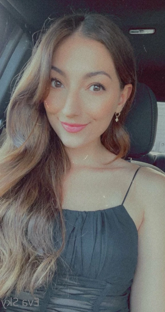 💋18yr 🅲🅾︎🅻🅻🅴🅶🅴 🅶🅸🆁🅻 💋 [ freshmanevasky ] Onlyfans leaked photo 4365475 on Hotleaks.tv