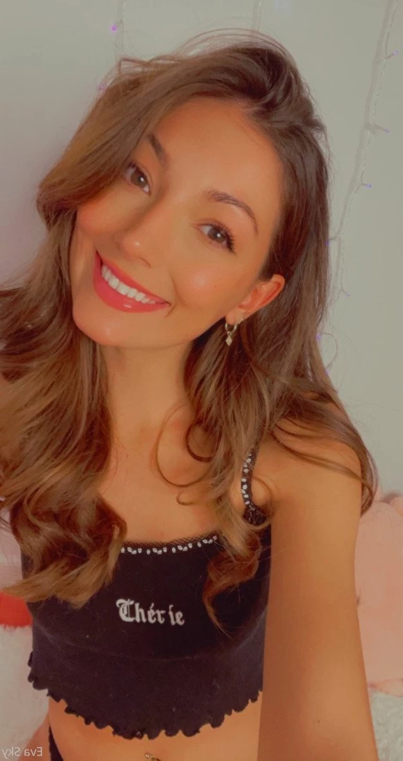 💋18yr 🅲🅾︎🅻🅻🅴🅶🅴 🅶🅸🆁🅻 💋 [ freshmanevasky ] Onlyfans leaked photo 4372456 on Hotleaks.tv