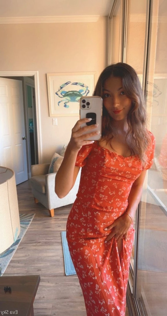 💋18yr 🅲🅾︎🅻🅻🅴🅶🅴 🅶🅸🆁🅻 💋 [ freshmanevasky ] Onlyfans leaked photo 4374470 on Hotleaks.tv