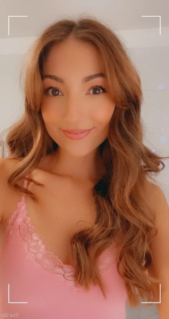 💋18yr 🅲🅾︎🅻🅻🅴🅶🅴 🅶🅸🆁🅻 💋 [ freshmanevasky ] Onlyfans leaked photo 415179 on Hotleaks.tv