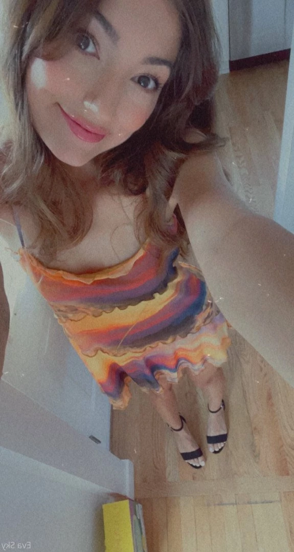 💋18yr 🅲🅾︎🅻🅻🅴🅶🅴 🅶🅸🆁🅻 💋 [ freshmanevasky ] Onlyfans leaked photo 415226 on Hotleaks.tv