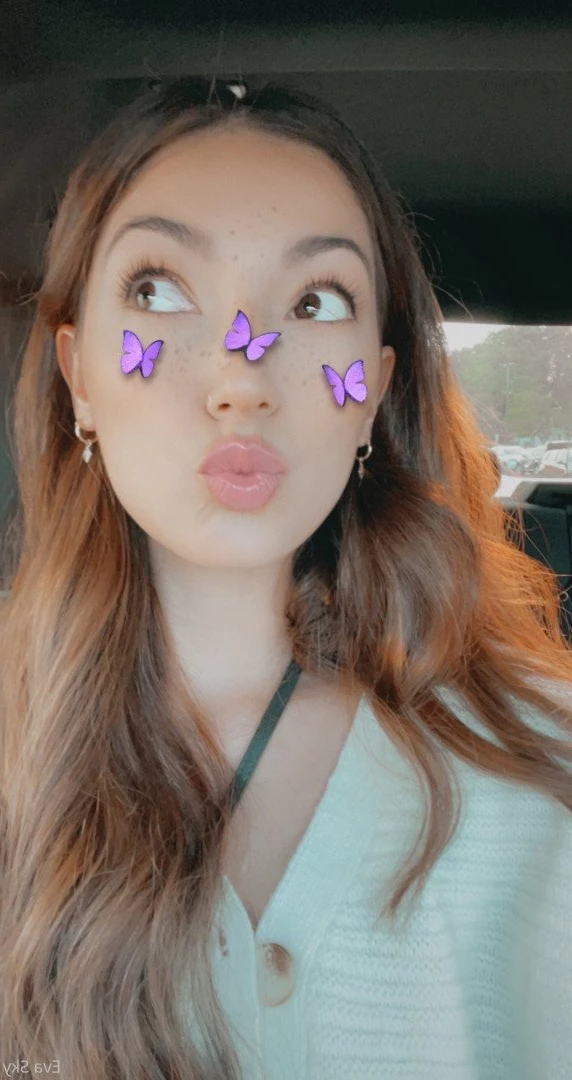 💋18yr 🅲🅾︎🅻🅻🅴🅶🅴 🅶🅸🆁🅻 💋 [ freshmanevasky ] Onlyfans leaked photo 415396 on Hotleaks.tv