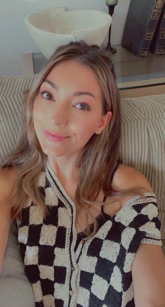 💋18yr 🅲🅾︎🅻🅻🅴🅶🅴 🅶🅸🆁🅻 💋 [ freshmanevasky ] Onlyfans leaked photo 6801370 on Hotleaks.tv