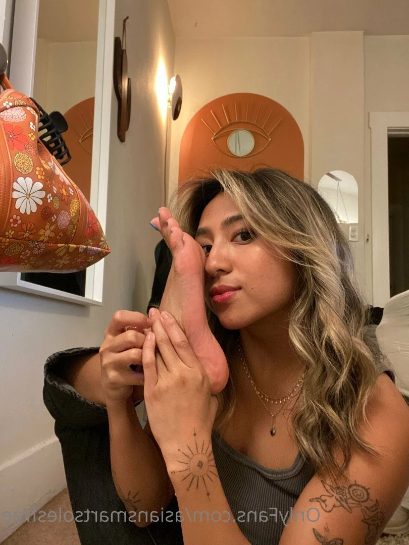 Asian Smart Soles [ asiansmartsolesfree ] Onlyfans leaked photo 5239910 on Hotleaks.tv