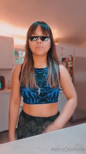 8751548