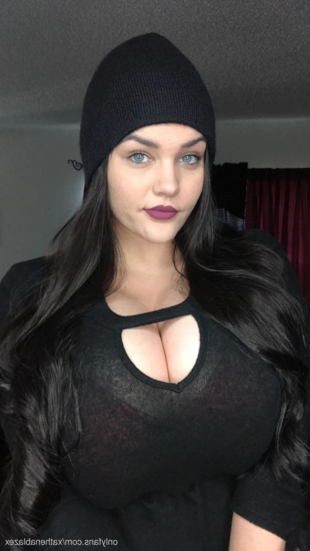 athenablaze Onlyfans leaked photo 13541272 on Hotleaks.tv
