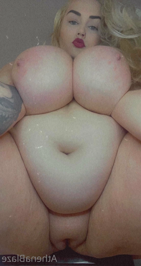 athenablaze Onlyfans leaked photo 13866101 on Hotleaks.tv