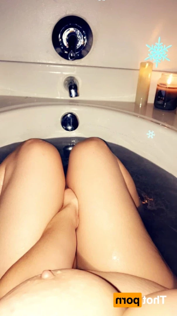 athenablaze Onlyfans leaked photo 15393218 on Hotleaks.tv