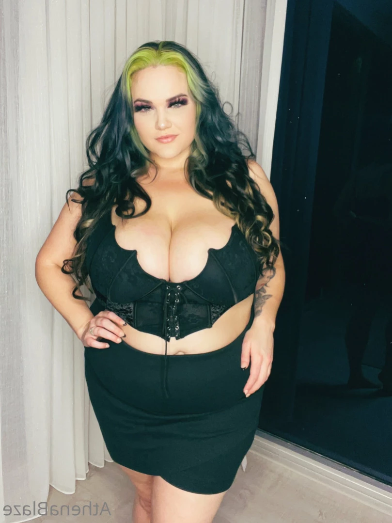 athenablaze Onlyfans leaked photo 16029924 on Hotleaks.tv