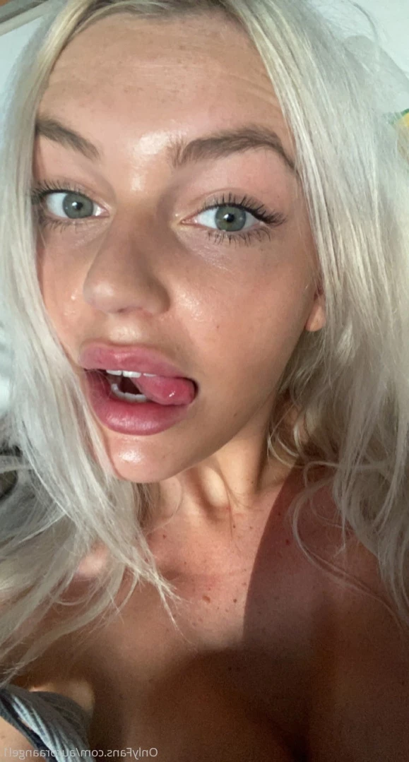 aurora angel [ auroraangel1 ] Onlyfans leaked photo 12505606 on Hotleaks.tv