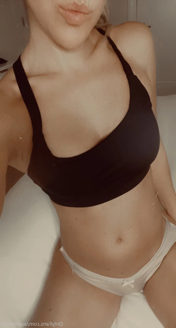 Austin Leigh 🔥 Professional Cheerleader [ austinleigh ] Onlyfans leaked photo 5998484 on Hotleaks.tv
