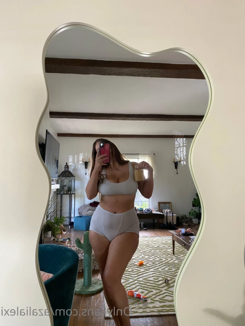 Daenerys Targaryen [ azalialexi ] Onlyfans leaked photo 13393467 on Hotleaks.tv