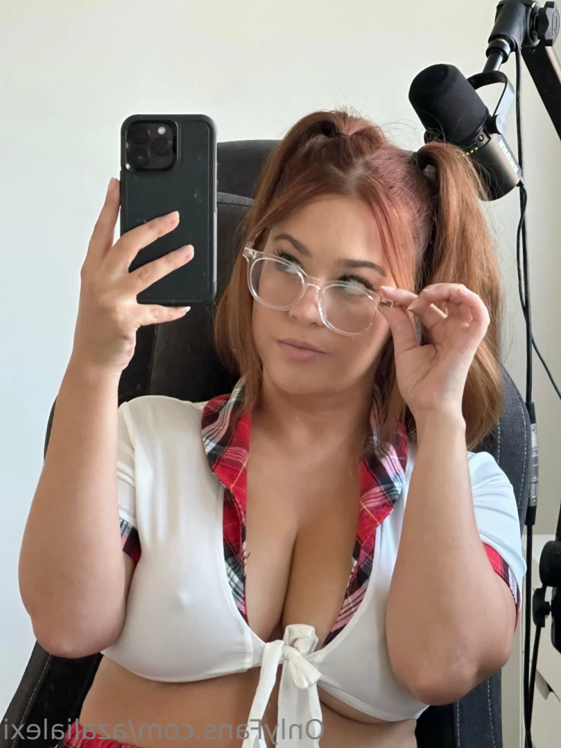 Daenerys Targaryen [ azalialexi ] Onlyfans leaked photo 14659391 on Hotleaks.tv