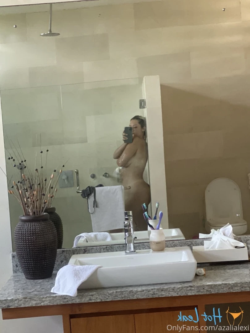 Daenerys Targaryen [ azalialexi ] Onlyfans leaked photo 15350108 on Hotleaks.tv