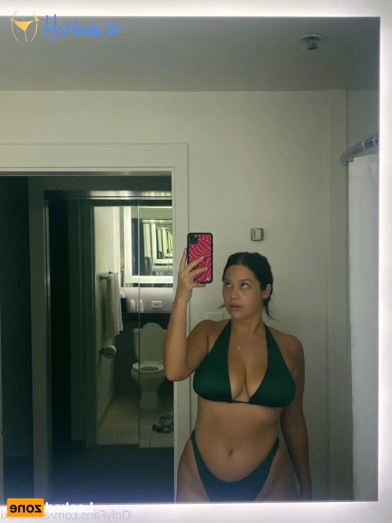 Daenerys Targaryen [ azalialexi ] Onlyfans leaked photo 15350540 on Hotleaks.tv