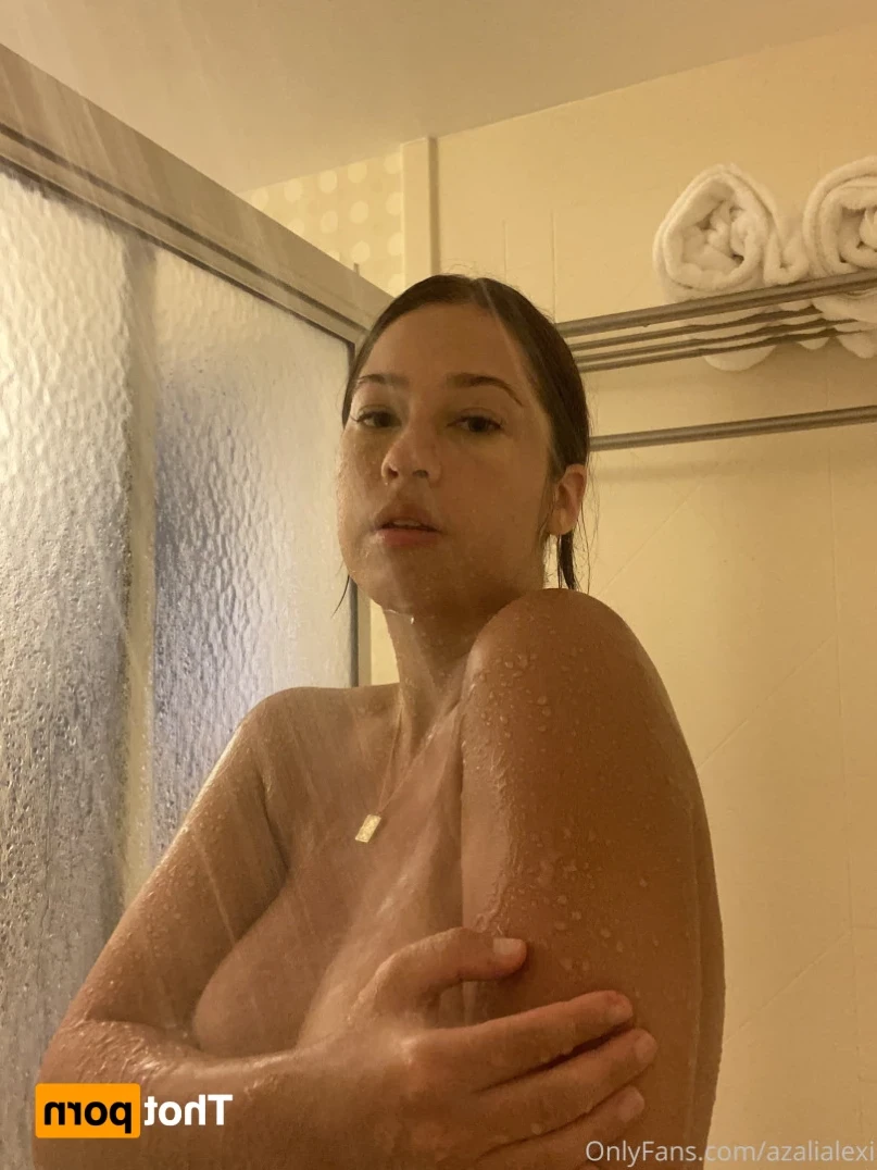 Daenerys Targaryen [ azalialexi ] Onlyfans leaked photo 15440554 on Hotleaks.tv