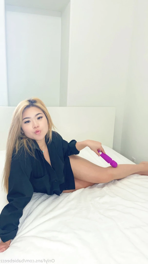Bee 🐝 (TOP .1%) [ babiebeezz ] Onlyfans leaked photo 14579211 on Hotleaks.tv